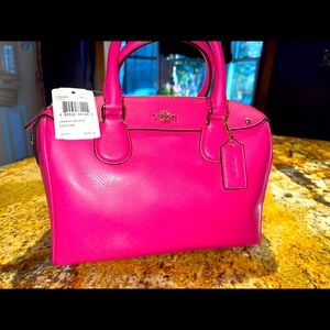 Coach Bennett satchel NWT 🥂